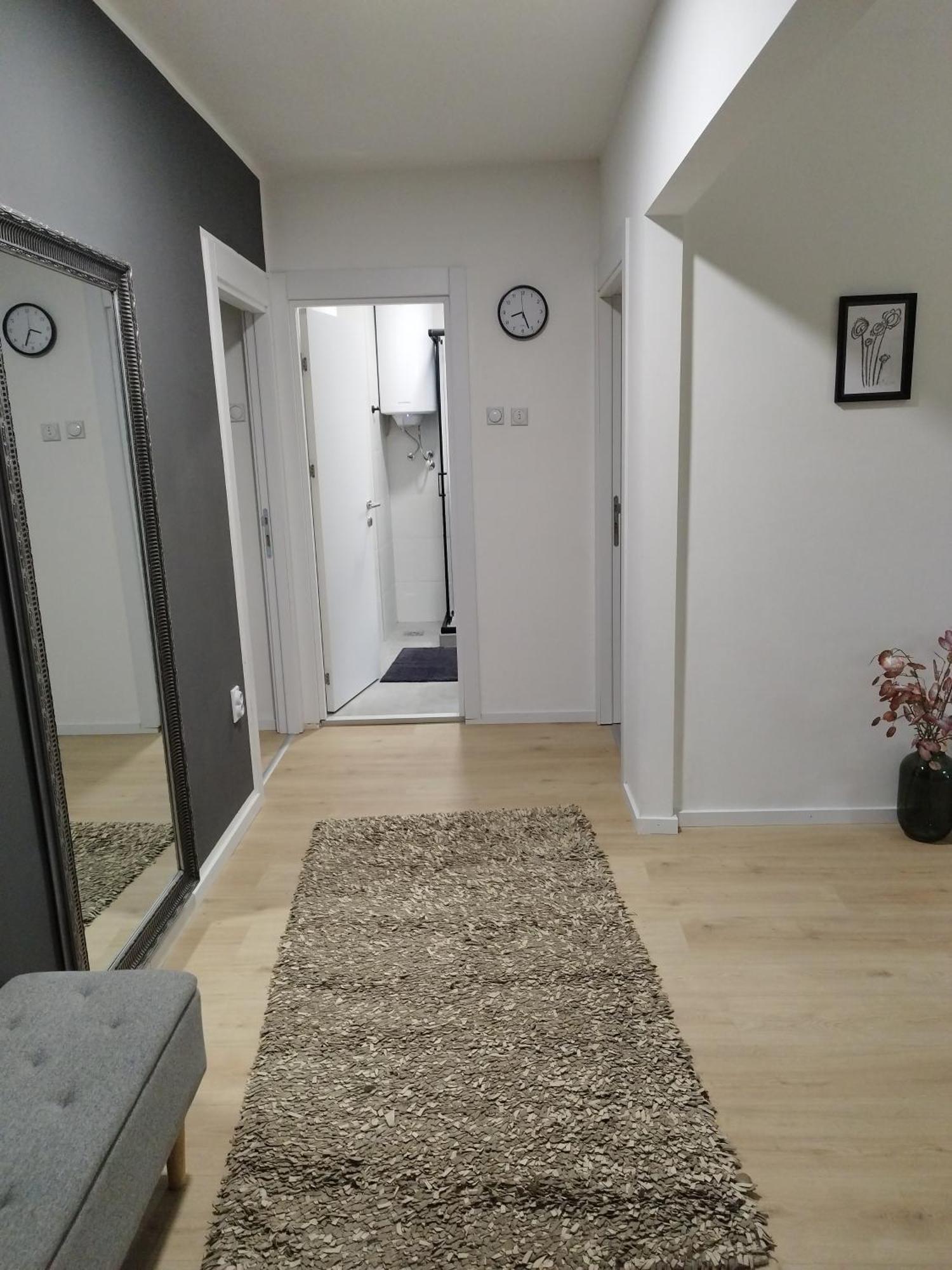 Home Apartment Ni Esterno foto